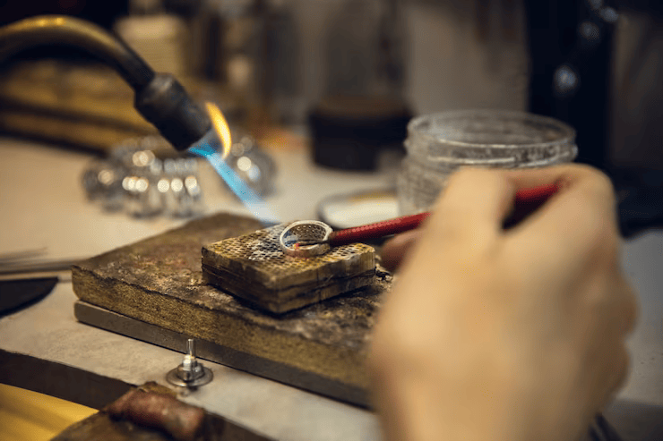 Gold Manufacturer
